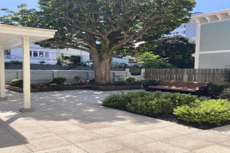 Photo of property in 23 Tinakori Road, Thorndon, Wellington, 6011