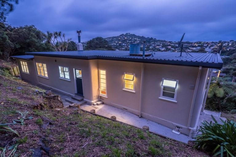 Photo of property in 51 Chaytor Street, Karori, Wellington, 6012