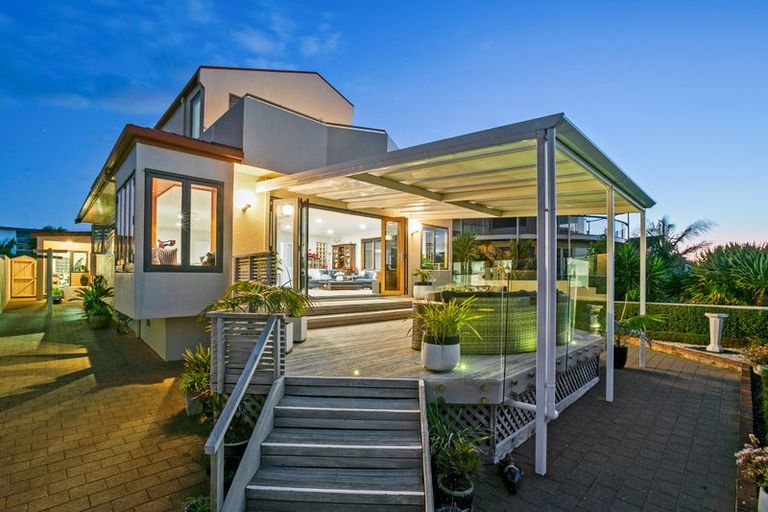 Photo of property in 46 Whiteley Street, Moturoa, New Plymouth, 4310