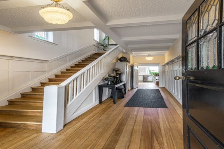 Photo of property in 11a Buchanan Street, Devonport, Auckland, 0624