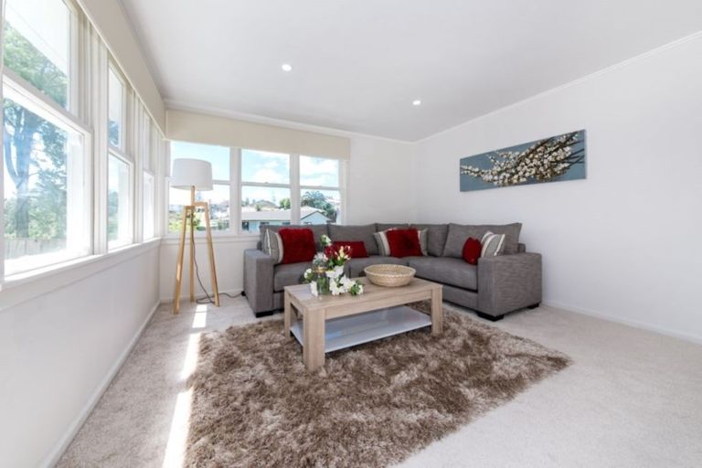 Photo of property in 46 Brains Road, Kelston, Auckland, 0602