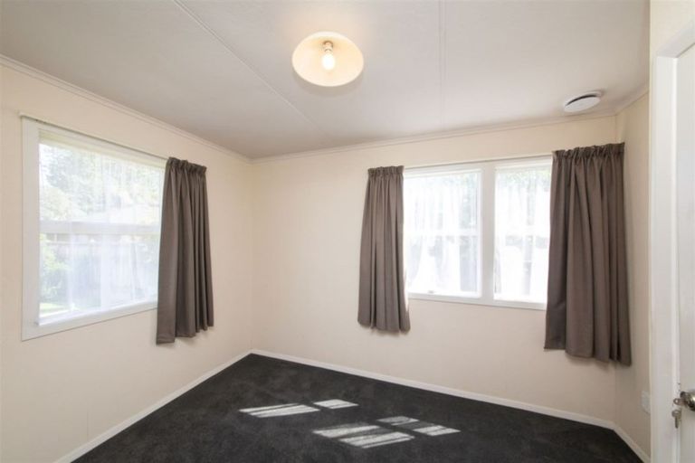 Photo of property in 102 Limbrick Street, Terrace End, Palmerston North, 4410