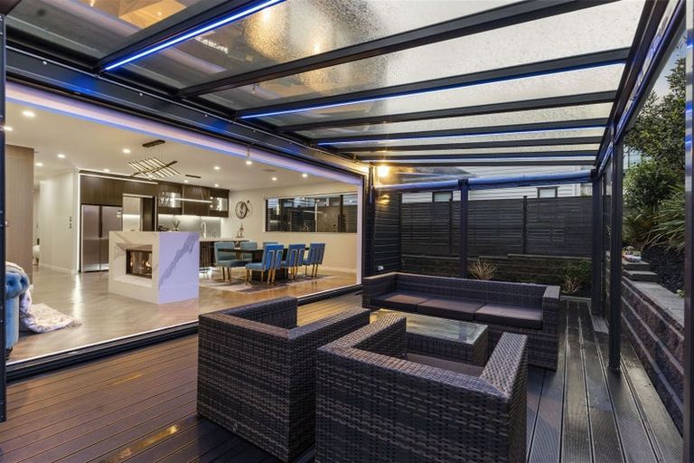 Photo of property in 7 Ruku Street, Long Bay, Auckland, 0630