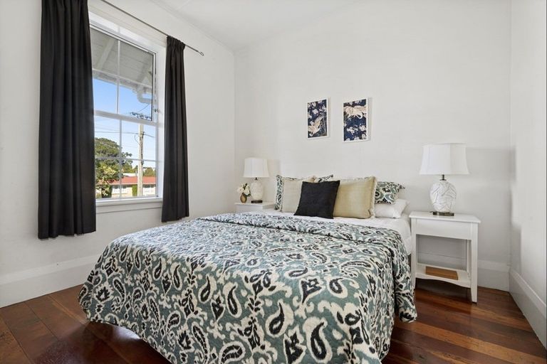 Photo of property in 1/62 Old Wairoa Road, Papakura, 2110