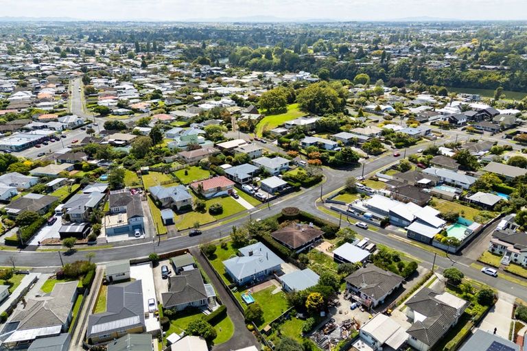 Photo of property in 17 Charles Crescent, Beerescourt, Hamilton, 3200