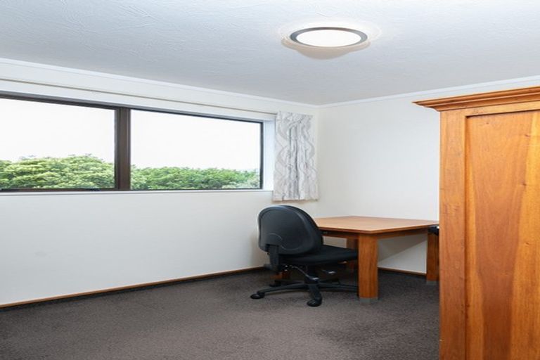 Photo of property in 75b Halswater Drive, Churton Park, Wellington, 6037