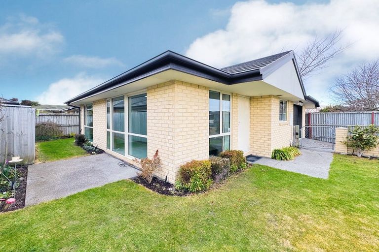 Photo of property in 6 Oakridge Street, Halswell, Christchurch, 8025
