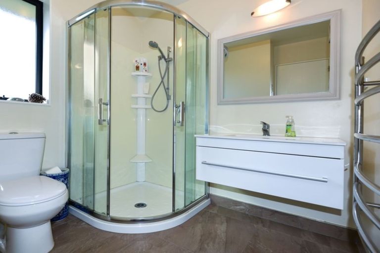 Photo of property in 21 Old Red Barn Road, Halswell, Christchurch, 8025