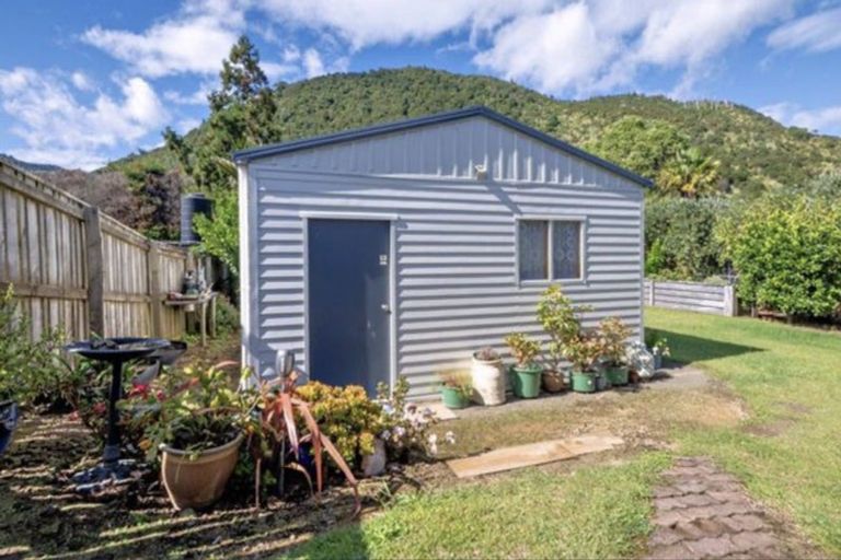 Photo of property in 8362 State Highway 35, Whanarua Bay, Opotiki, 3199