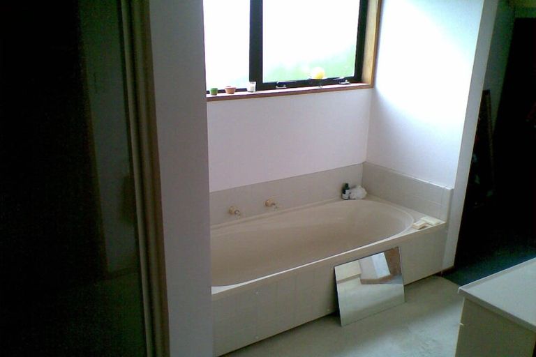 Photo of property in 9a Sequoia Place, Parklands, Christchurch, 8083