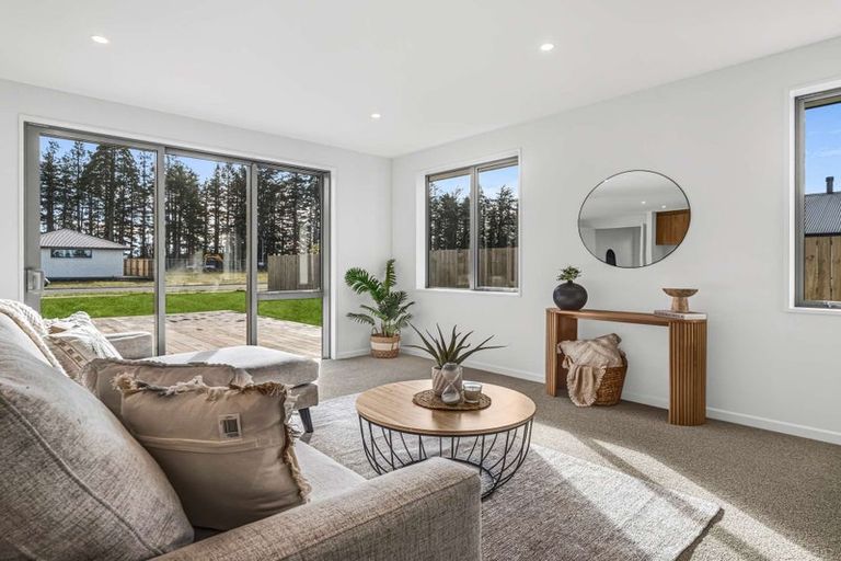 Photo of property in 24 Memorial Crescent, Methven, 7730
