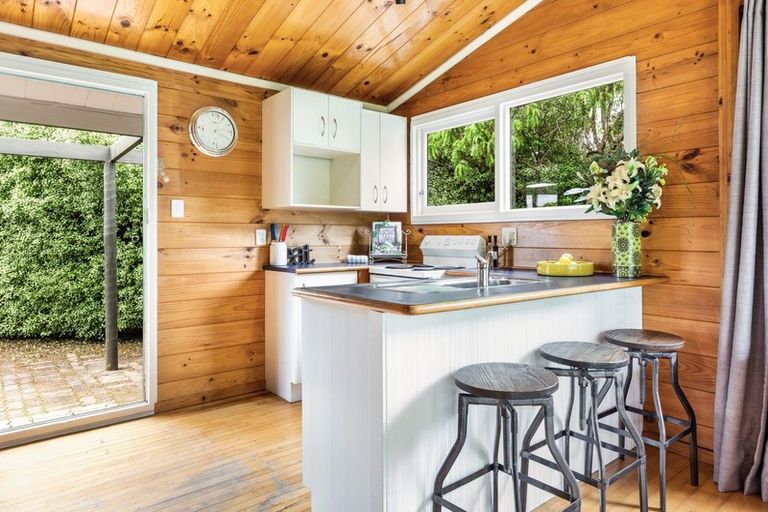 Photo of property in 1/38 Kinloch Road, Kinloch, Taupo, 3377