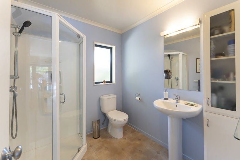 Photo of property in 18 Calvandra Grove, Rangiora, 7400