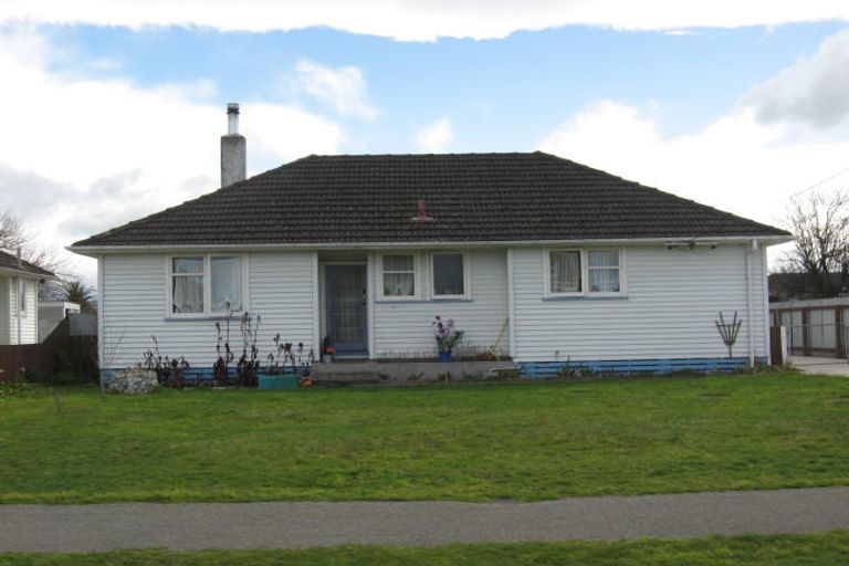 Photo of property in 6 Clyde Street, Masterton, 5810