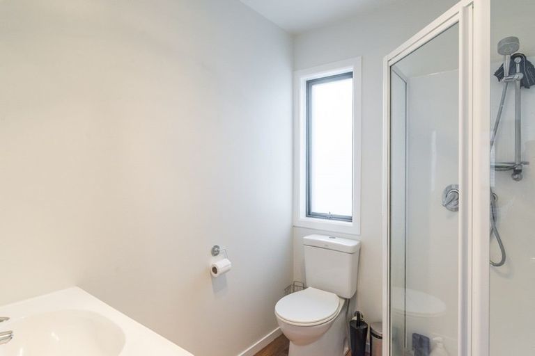 Photo of property in 28 Kaka Road, Raumati Beach, Paraparaumu, 5032