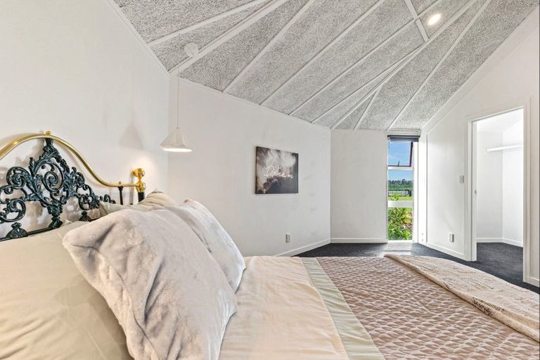 Photo of property in 450 Foxton Shannon Road, Foxton, 4893