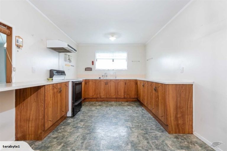 Photo of property in 23 Glen Road, Ranui, Auckland, 0612