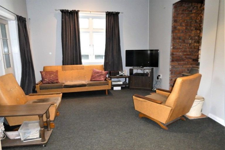 Photo of property in 15 Thompson Street, Greymouth, 7805