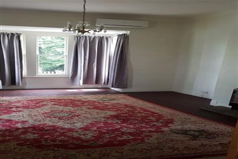 Photo of property in 125 Fitzherbert Avenue, West End, Palmerston North, 4410