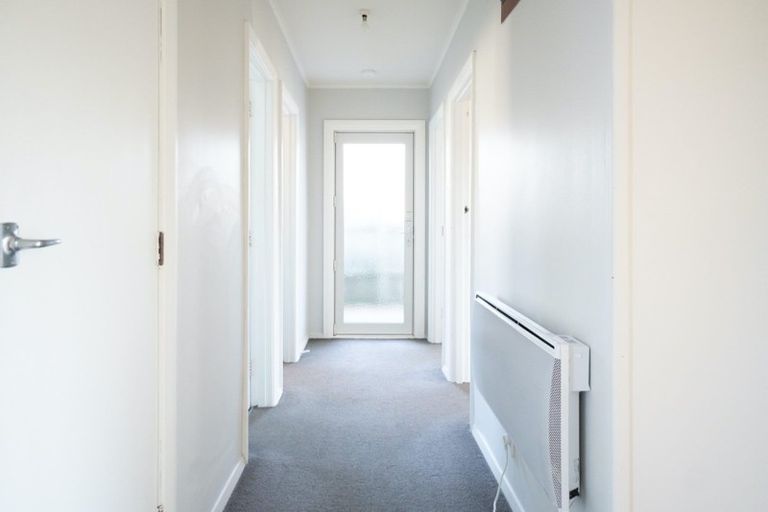 Photo of property in 11 Vicki Street, Sockburn, Christchurch, 8042