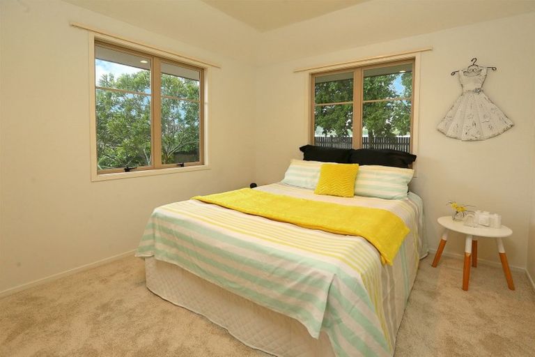 Photo of property in 17 Pippen Court, Henderson, Auckland, 0612