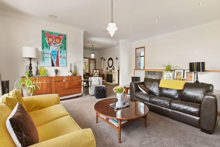 Photo of property in 6 Tamihana Avenue, Fairfield, Hamilton, 3214