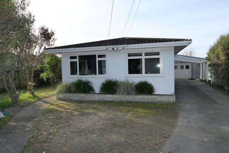Photo of property in 19 Parsons Avenue, Levin, 5510