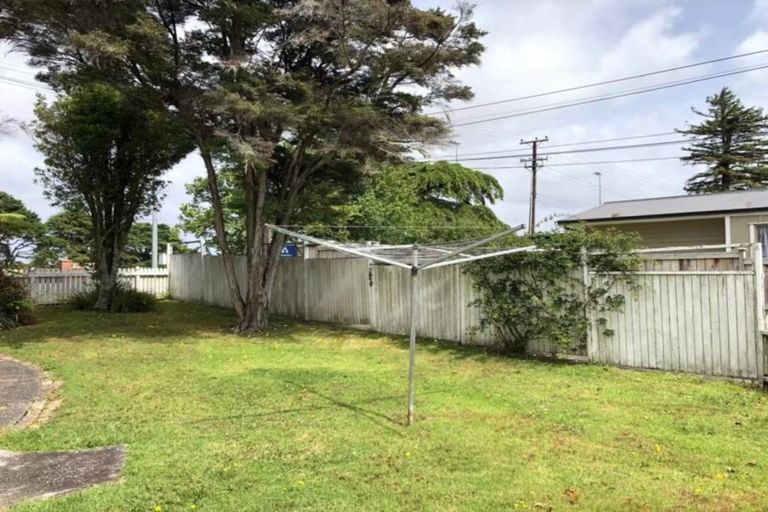 Photo of property in 15a Roland Road, Greenhithe, Auckland, 0632