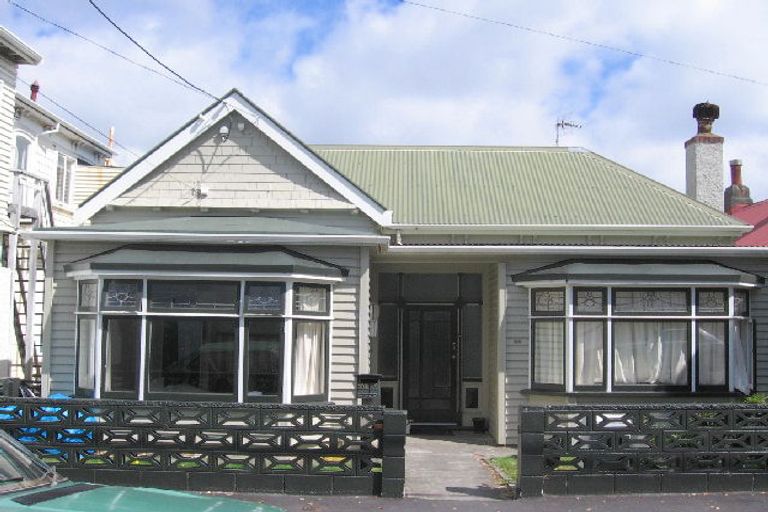 Photo of property in 108a Austin Street, Mount Victoria, Wellington, 6011