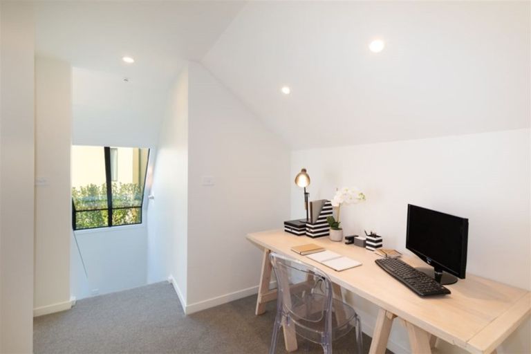 Photo of property in 4 Scarff Place, Cashmere, Christchurch, 8022