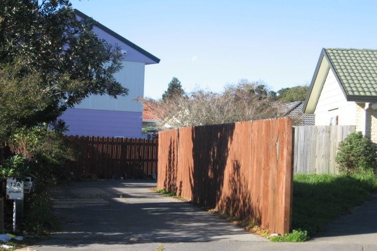 Photo of property in 1/12 Zurich Place, Weymouth, Auckland, 2103