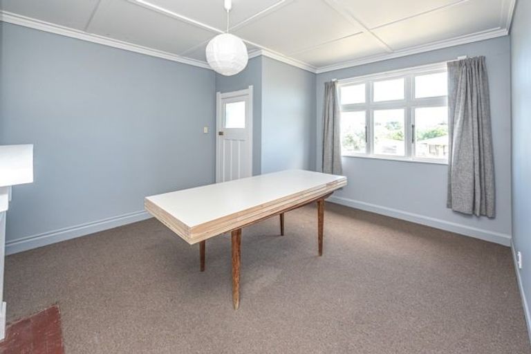 Photo of property in 34 Aotea Street, Castlecliff, Whanganui, 4501