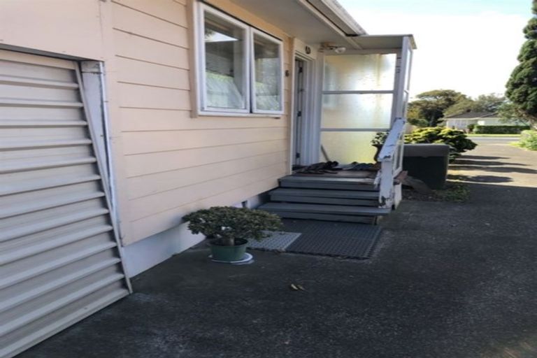 Photo of property in 1/102 Buckland Road, Mangere East, Auckland, 2024