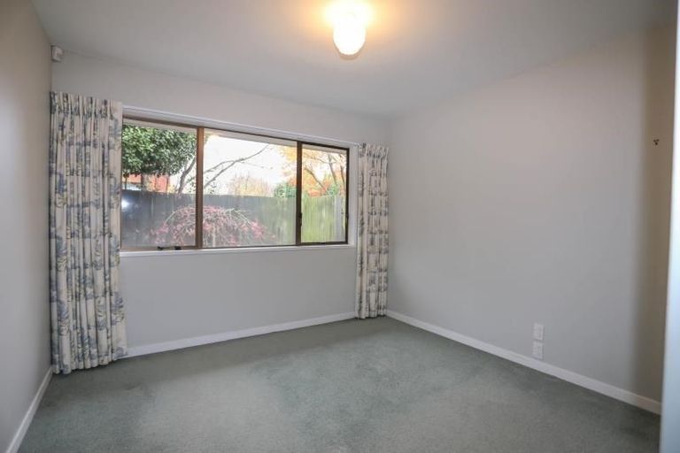 Photo of property in 19 Angela Street, Upper Riccarton, Christchurch, 8041