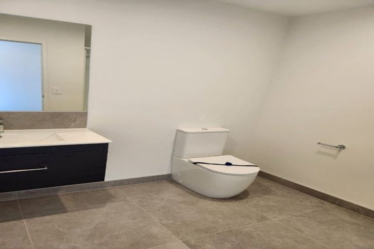 Photo of property in 42 Kahawairahi Drive, Beachlands, Auckland, 2018