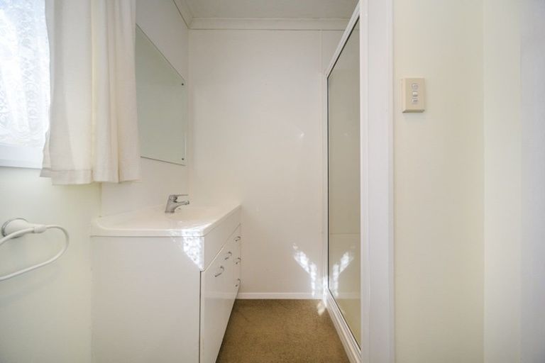 Photo of property in 2 Belmont Place, Terrace End, Palmerston North, 4410