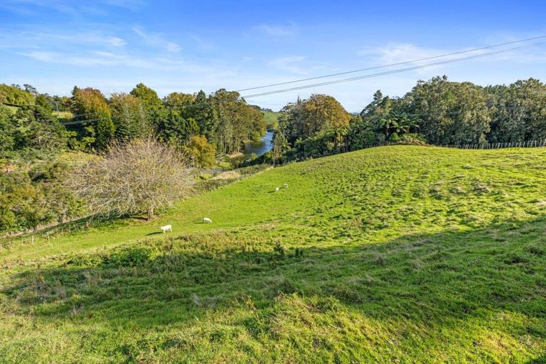 Photo of property in 135a Mclaren Falls Road, Omanawa, Tauranga, 3171