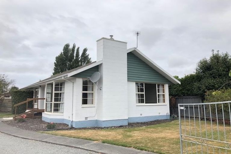 Photo of property in 20 Rathlin Street, Redwood, Christchurch, 8051