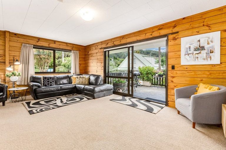 Photo of property in 17 Forest Road, Pinehaven, Upper Hutt, 5019
