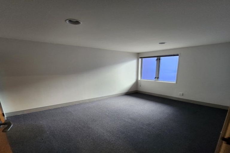 Photo of property in 2/112 Mairangi Road, Wilton, Wellington, 6012