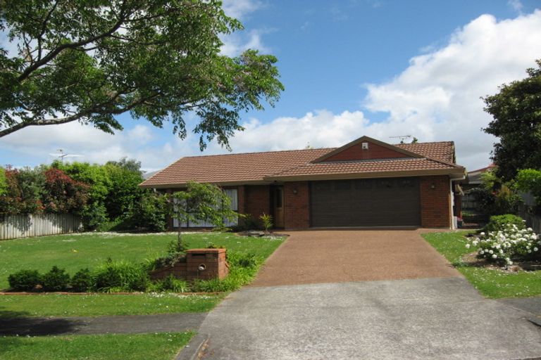 Photo of property in 23 Keywella Drive, Conifer Grove, Takanini, 2112