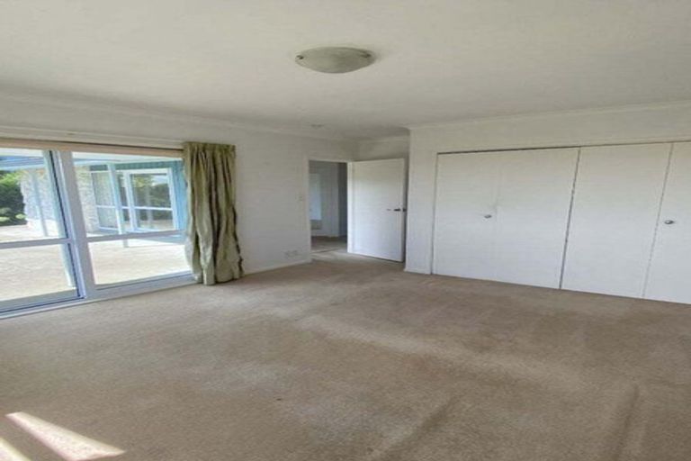 Photo of property in 9 Kotare Street, Waikanae, 5036