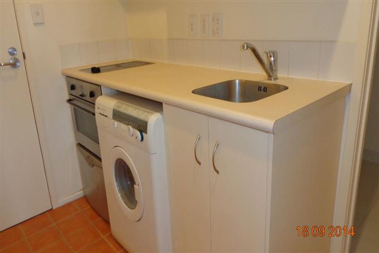 Photo of property in 3e/30 Westward Ho, Glen Eden, Auckland, 0602