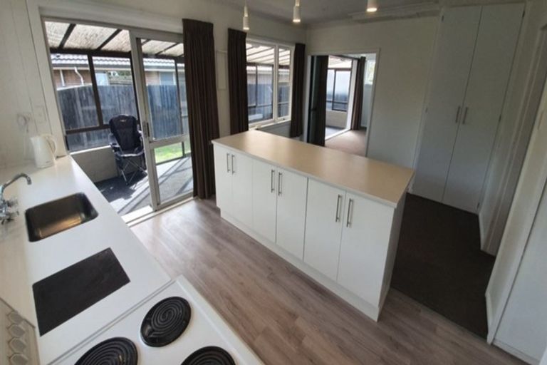 Photo of property in 157 Wainoni Road, Avondale, Christchurch, 8061