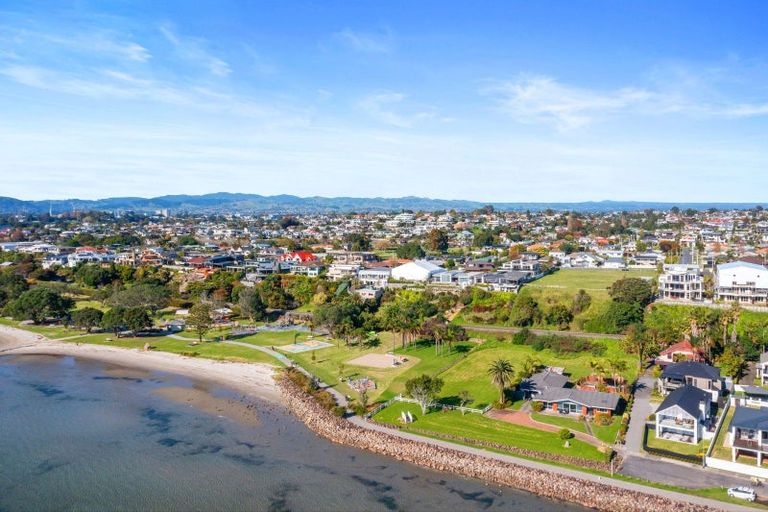 Photo of property in 8 Aylesbury Terrace, Otumoetai, Tauranga, 3110