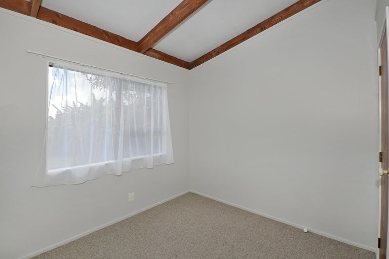 Photo of property in 14 Logan Place, Te Kamo, Whangarei, 0112