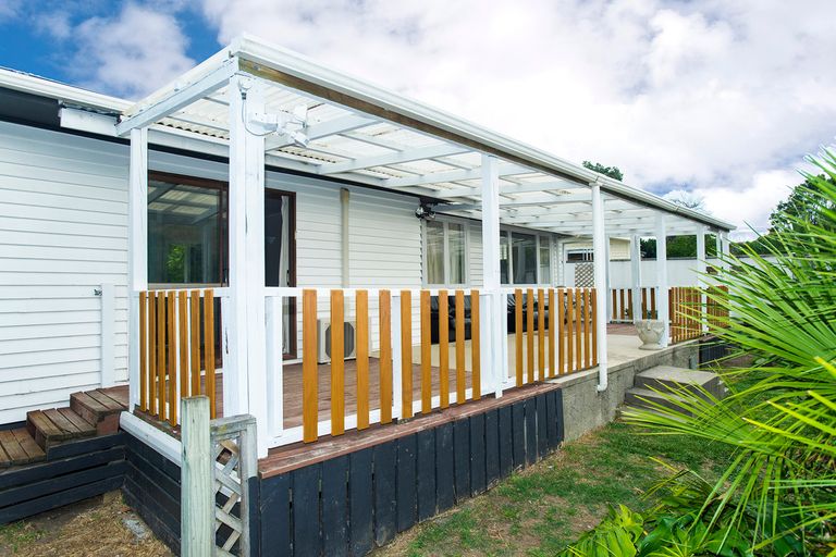 Photo of property in 26 Lysnar Street, Okitu, Gisborne, 4010