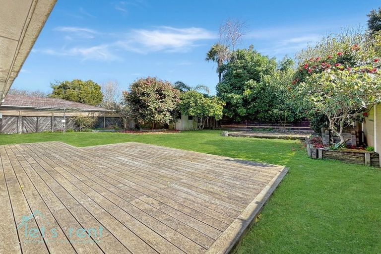 Photo of property in 8 Coulthard Terrace, Opaheke, Papakura, 2113