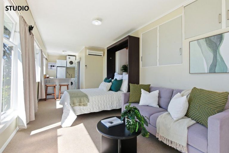 Photo of property in 37 Balfour Street, Mornington, Wellington, 6021
