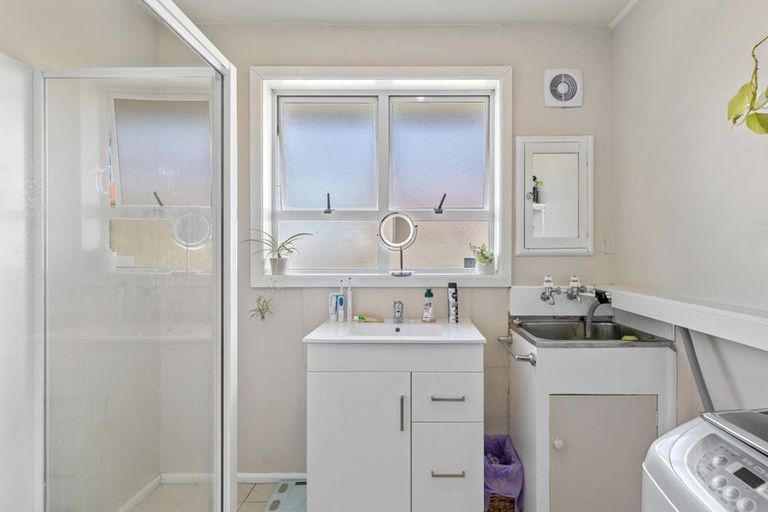 Photo of property in 1/79 Hills Road, Edgeware, Christchurch, 8013